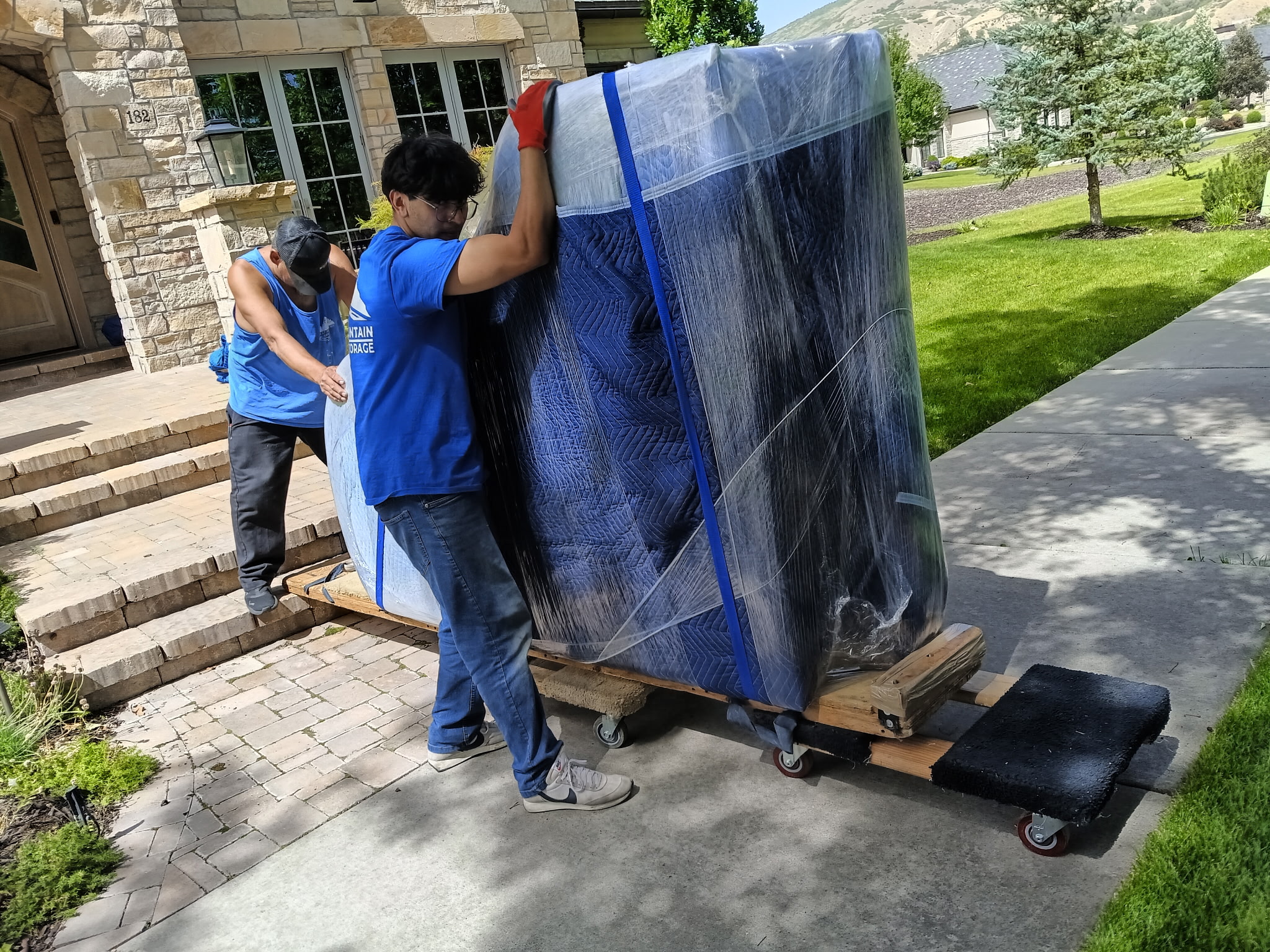 Rocky Mountain Movers & Storage Home Rocky Mountain Movers & Storage Home